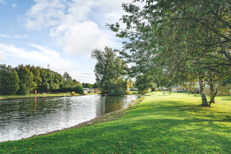 Riverside Leisure park lake