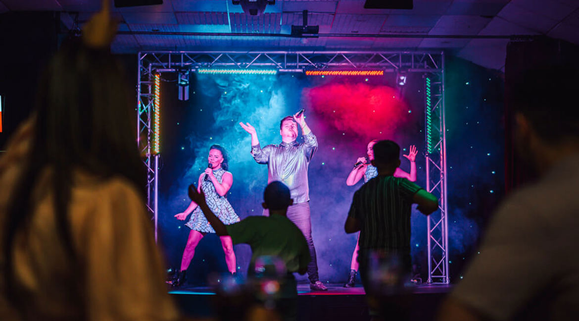 Thurston Manor Leisure park entertainment