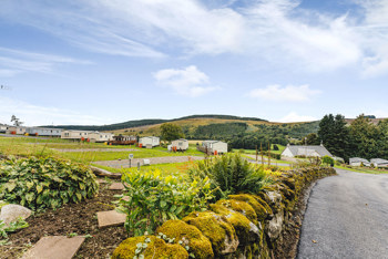 Stunning countryside location